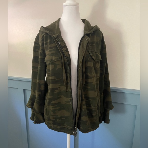 Anthropologie Sanctuary Green Cotton Camouflaged Hooded Bell Long Sleeve Jacket - Picture 6 of 13